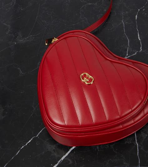 gucci heart interlocking g leather shoulder bag|gucci textured leather shoulder bag.